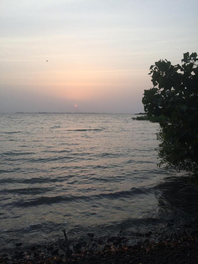 Jinack Lodge Jinack Island Esterno foto